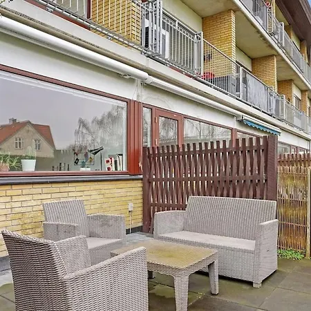 Charming With Excellent Facilities Lägenhet Glostrup