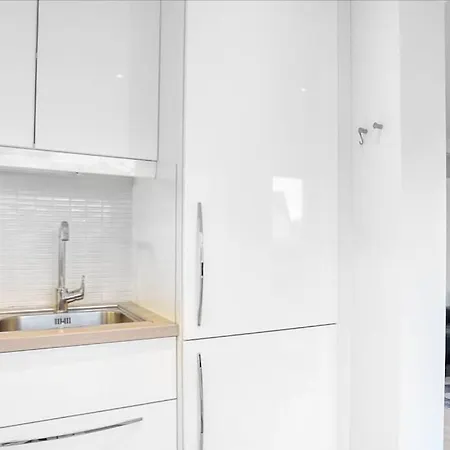 Charming With Excellent Facilities *